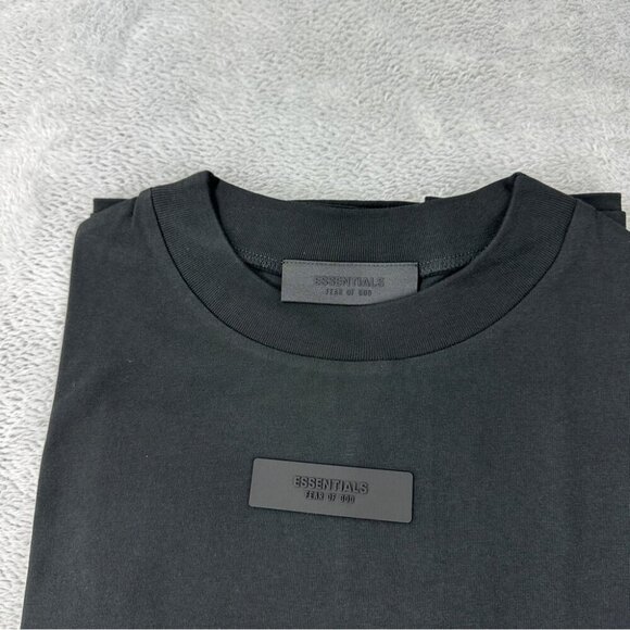 Essentials Fog Fear of God Men's Size XS NWT Oversized Black 100% Cotton T-Shirt - Picture 5 of 16